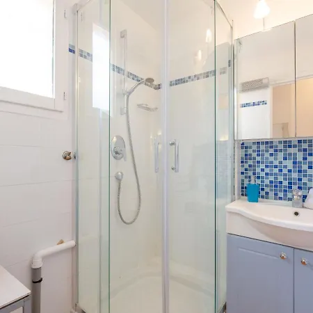 Les Coteaux De La Nartelle-23 By Interhome Appartamento